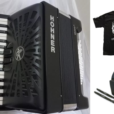 Hohner Bravo II 48 Bass Black Piano Accordion Acordeon +GigBag, Straps, Shirt  Authorized Dealer image 1