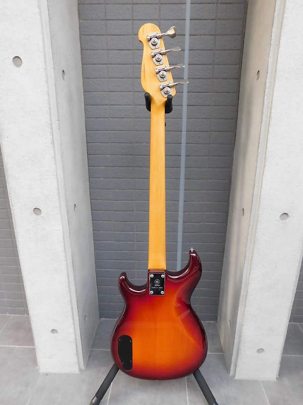 80's YAMAHA BB Ⅵ YAMAHA BB VI Broad Bass '81 Stain -Made in Japan- /Used | Reverb