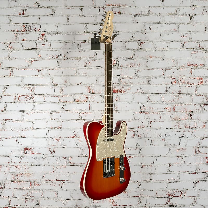 Fender USA アメリカンデラックス エイジドチェリー