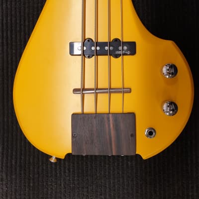 MihaDo FingyBass Travel Bass 4 strings Custom Yellow imagen 5