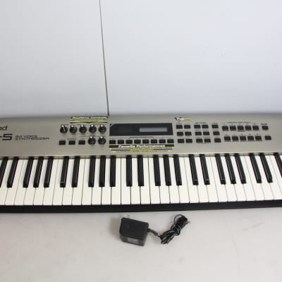 Roland XP-30 61-Key 64-Voice Expandable Synthesizer (Orlando, Lee Road) |  Reverb