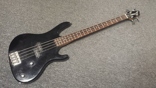 Washburn xb100 best sale bass price