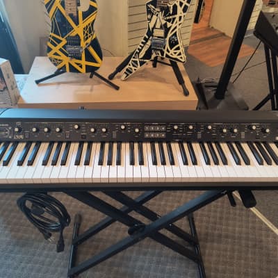 Korg SV-1 Stage Vintage 73 Key Stage Piano Keyboard Workstation Power Cord Black