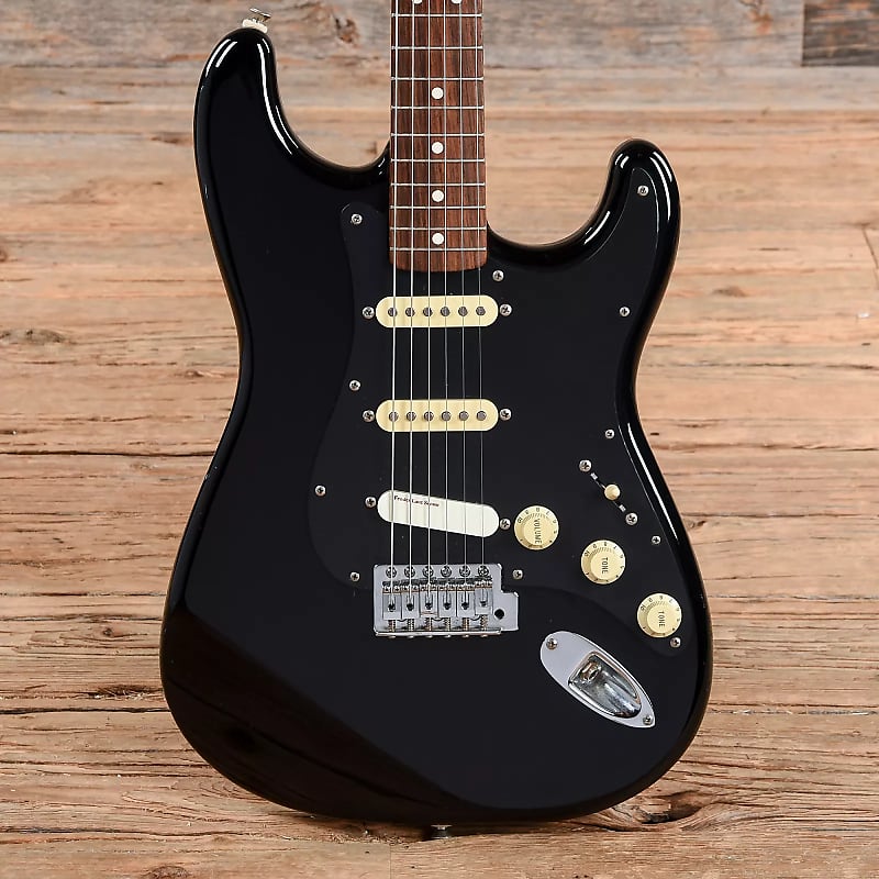 Fender "Squier Series" Standard Stratocaster 1992 - 1996 image 4