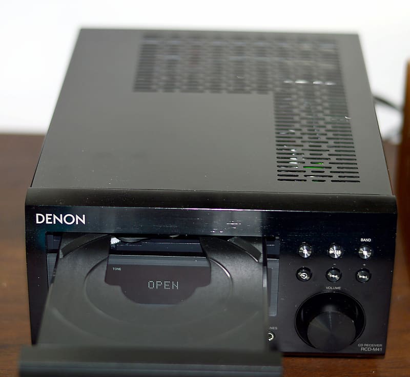 Denon RCD-M41 AM/FM/CD Stereo Receiver Exc. Cond. Make Offer!