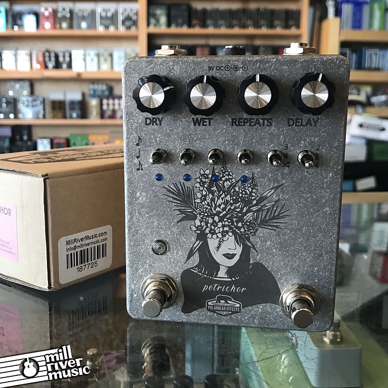 Polarbear Effects Petrichor w/ Box Used