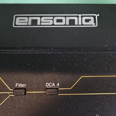 Ensoniq ESQ-1 Digital Synthesizer W/Anvil case FREE SHIPPING