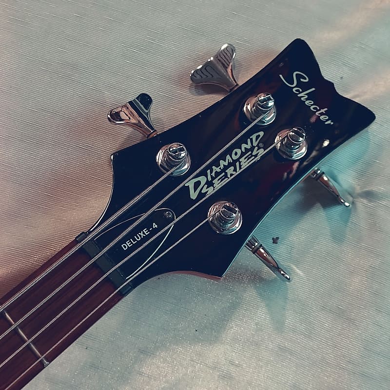 Schecter Diamond Series Stiletto Deluxe-4 2006 - (Made In Korea