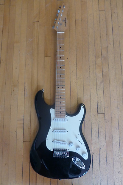 Behringer stratocaster price outlet