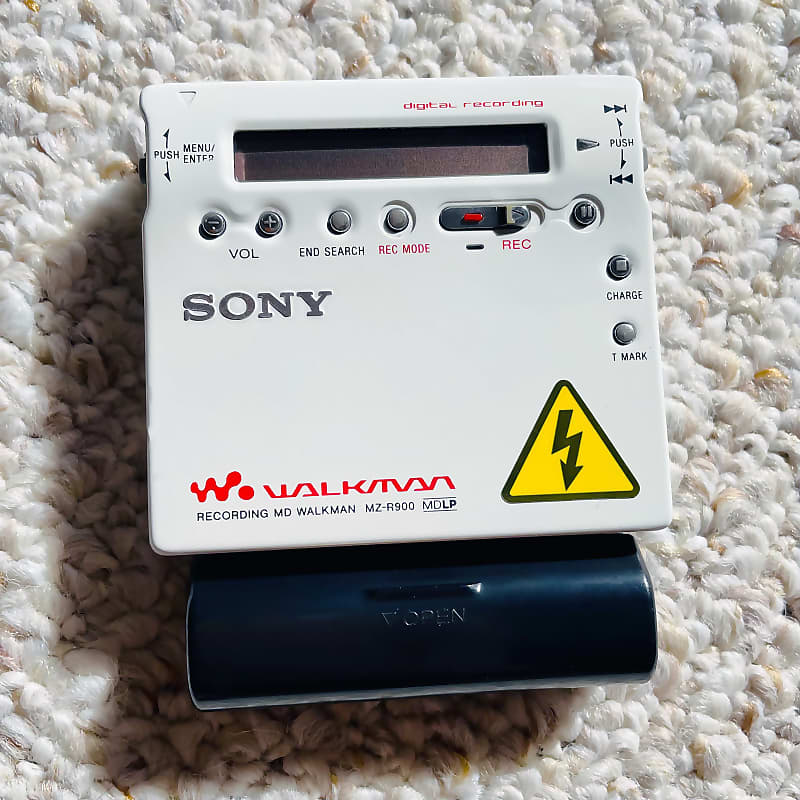 Sony MZ-R900 Walkman MiniDisc Player, Super Rare Excellent