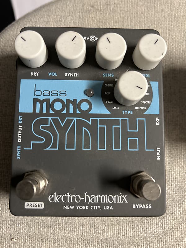 Electro-Harmonix Bass Mono Synth