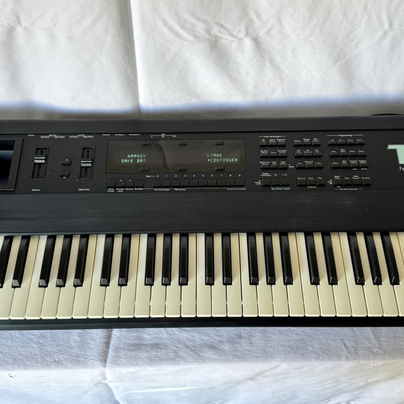 Great Price Ensoniq ts-10 | Reverb