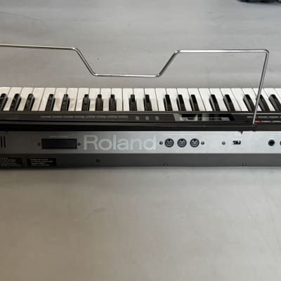 Roland Alpha Juno-2 61-Key Programmable Polyphonic Synthesizer 1985 - 1988 - Black