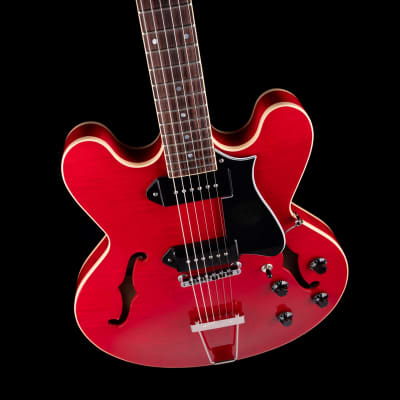Standard Collection H-530 Electric Guitar with Case
