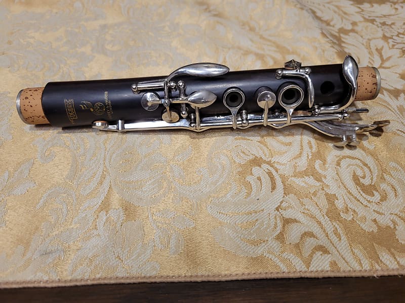 Boosey & Hawkes Edgeware Clarinet, Completely Overhauled with original  M.P., Ligature & Cap