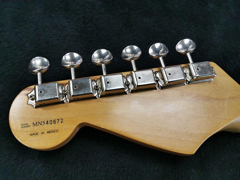 Fender Mexico Stratocaster(セミハードケース付き) 2017 MEXICAN FENDER Stratocaster. Sunburst With Gig Bag | eBay