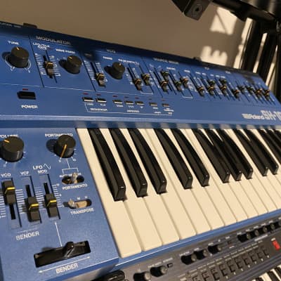 Roland Sh 101