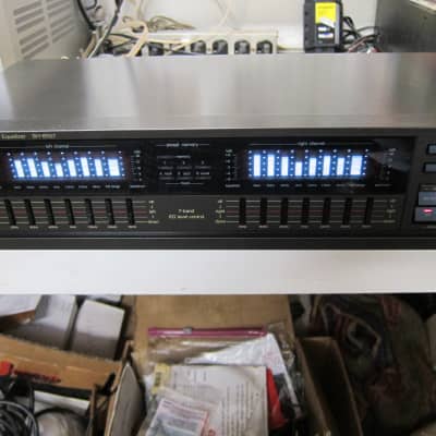 Technics SH-8057 Stereo Graphic EQ Programmable, Spectrum Readout