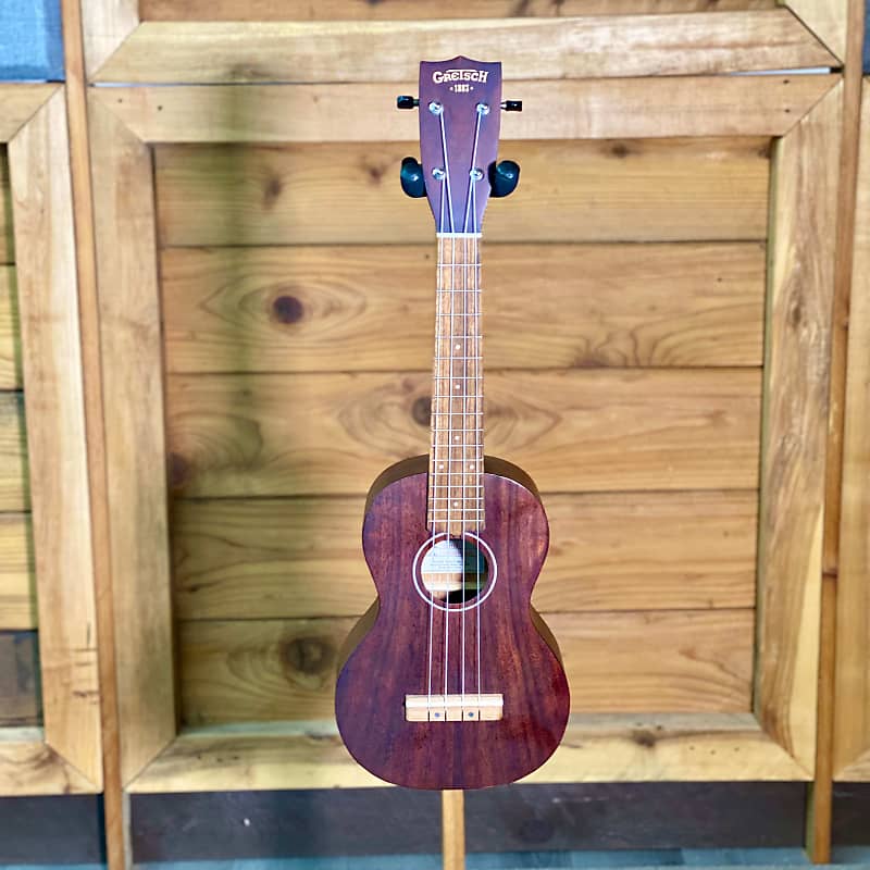 Gretsch G9110 Concert Standard Ukulele With Gigbag