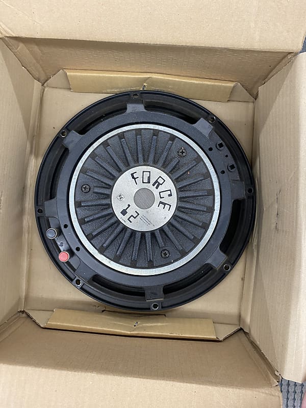 EV Force 12 12" Speaker Reverb