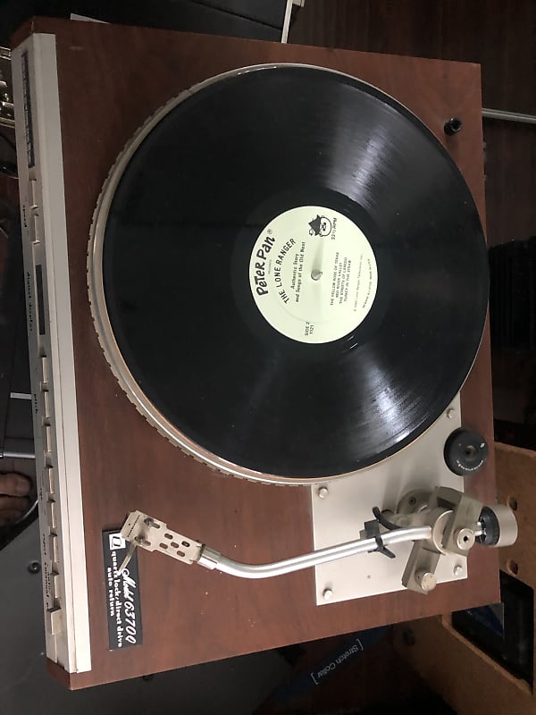 Marantz  6370 quartz lock turntable  			