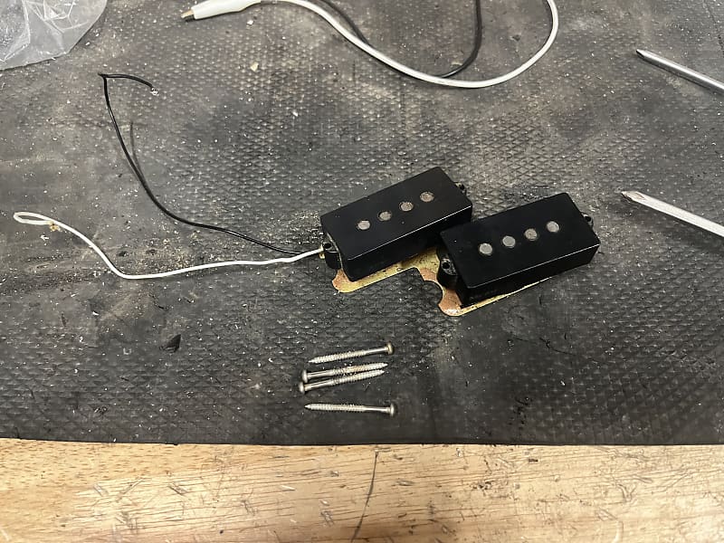 Fender Precision bass pickups, ground plate, pickup covers Reverb