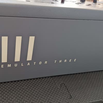 E-MU Systems Emulator III 61-Key 16-Voice Sampler Workstation 1987 - Grey image 7