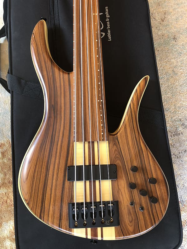 JCR Eclipse 5 string fretless Bass Guitar extended range Reverb