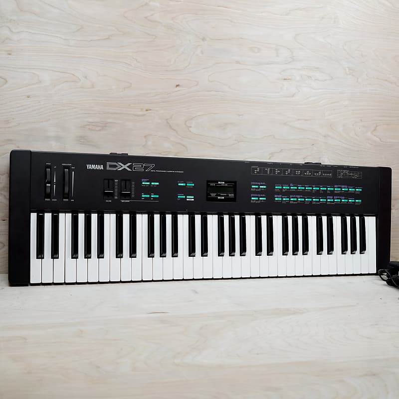 Yamaha DX27 61-Key Digital Programmable Algorithm Synthesizer Made in Japan  MIJ