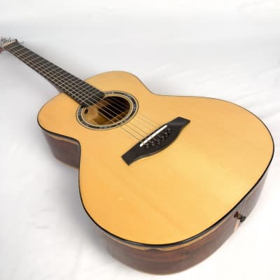 Michael Anthony Acoustic Guitar with L-00 Specs. A Perfect L-00 size. By a superb luthier image 10