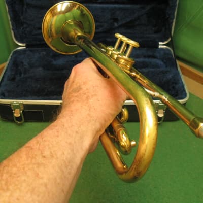 Olds Ambassador Trumpet 1976 - Refurbished - Case & Olds 3 Mouthpiece image 14