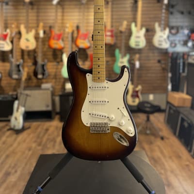 Bluesman Vintage guitarsレリックストラトキャスターUSA Bluesman