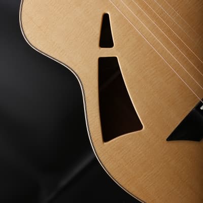 Immagine Avian Skylark 3A Natural All-solid Handcrafted African Mahogany Acoustic Guitar - 11