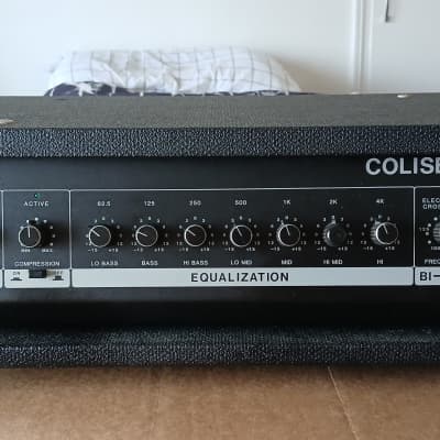 Sunn Coliseum 300 ベースアンプヘッド　ビンテージ　ジャンク 1980s SUNN Coliseum 300 Bass Amp Head