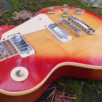 Gibson Les Paul DeLuxe 1974 image 4