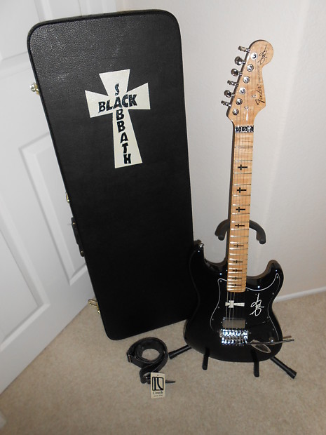 Tony iommi stratocaster top