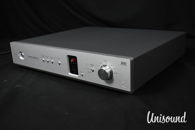 Luxman DA-06 USB D/A Converter DAC in Excellent Condition w/ Original Box