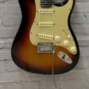 2005 Fender American Deluxe Stratocaster, Rosewood Fingerboard, 3-Color Sunburst