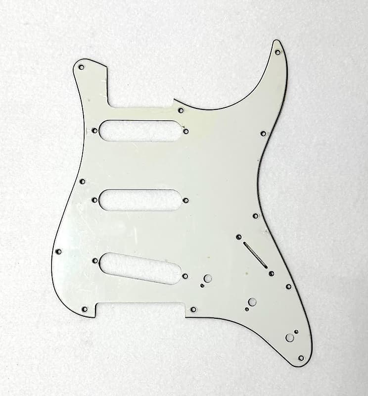 Pickguard for Fender Stratocaster, 11 Hole, 3-Ply, White image 1
