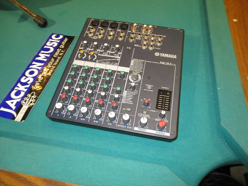 Yamaha MG82CX 8Input Mixing Board Reverb