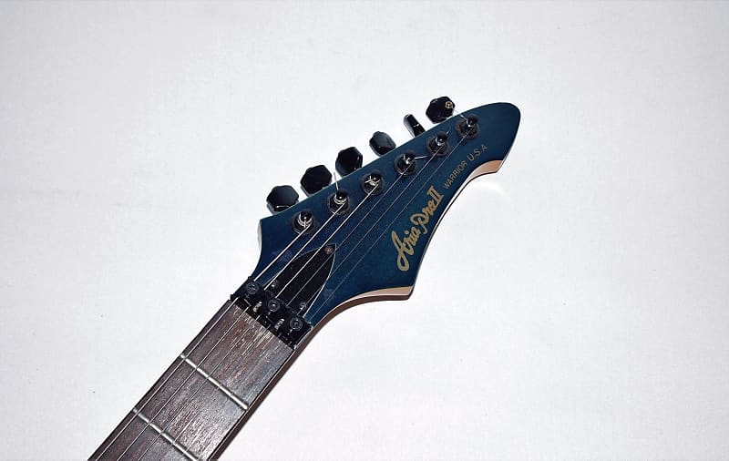 ARIA PRO II RS KNIGHT WARRIOR Electric Guitar W/Kahler