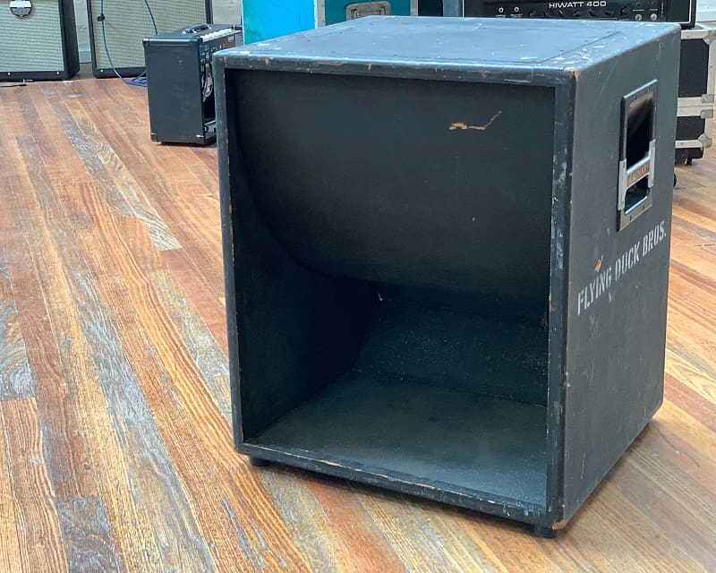 Eminar 1x15" Bass Reverb