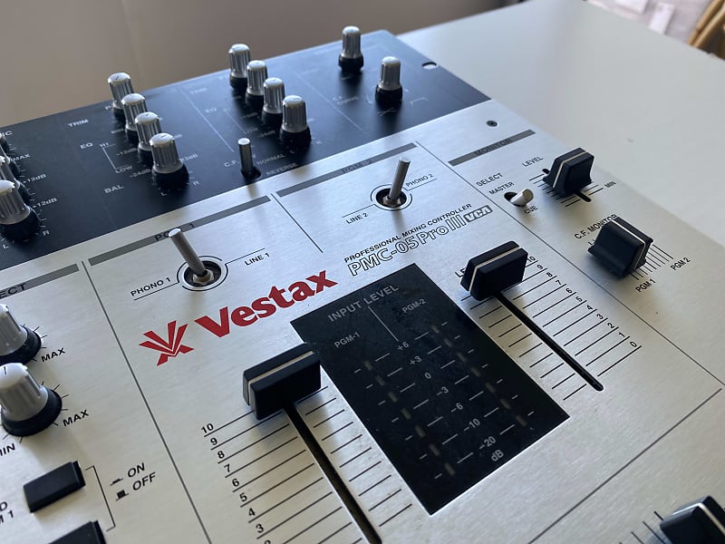 Vestax PMC 05 Pro III 00's - Silver | Reverb France
