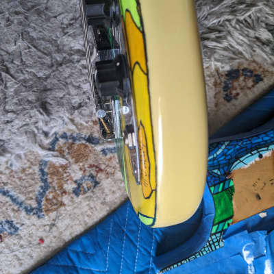 Fender PJ Mustang - FRETLESS - Custom paint job image 10