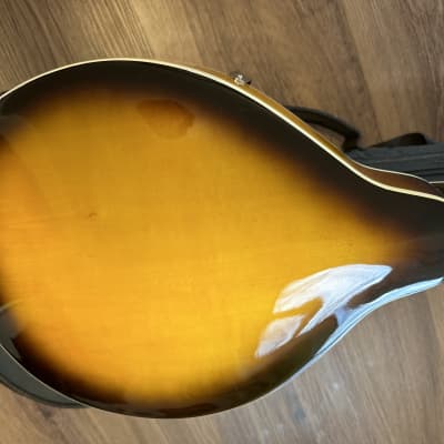 Donner Mandolin A Style 90’s - Mahogany Sunburst DML-1 with Gig Bag and Extra Strings image 3