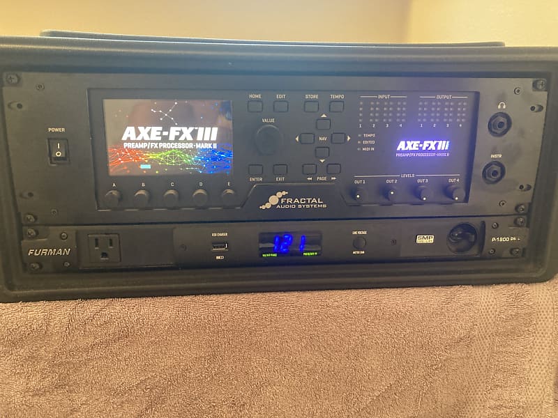 Fractal Audio Axe-FX III Mark II (2021) w/ Furman p-1800 PF A & SKB 15KB-R45