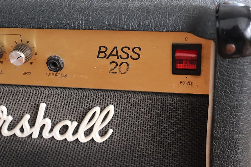 Marshall マーシャル ビンテージ ベースアンプ 5502 BASS 20 Marshall Vintage 80's Bass 20 Combo Amp Model 5502 | Reverb