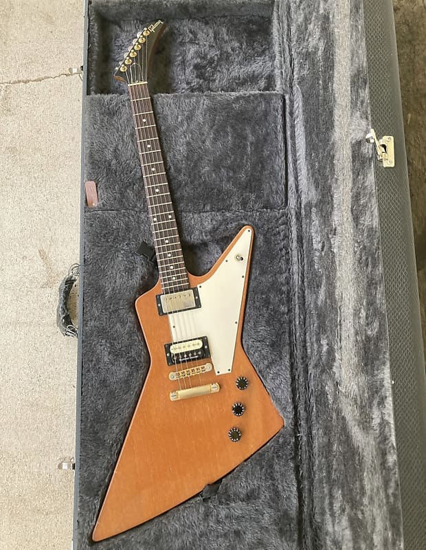 Gibson Explorer 76’ 2004 w/ hardcase