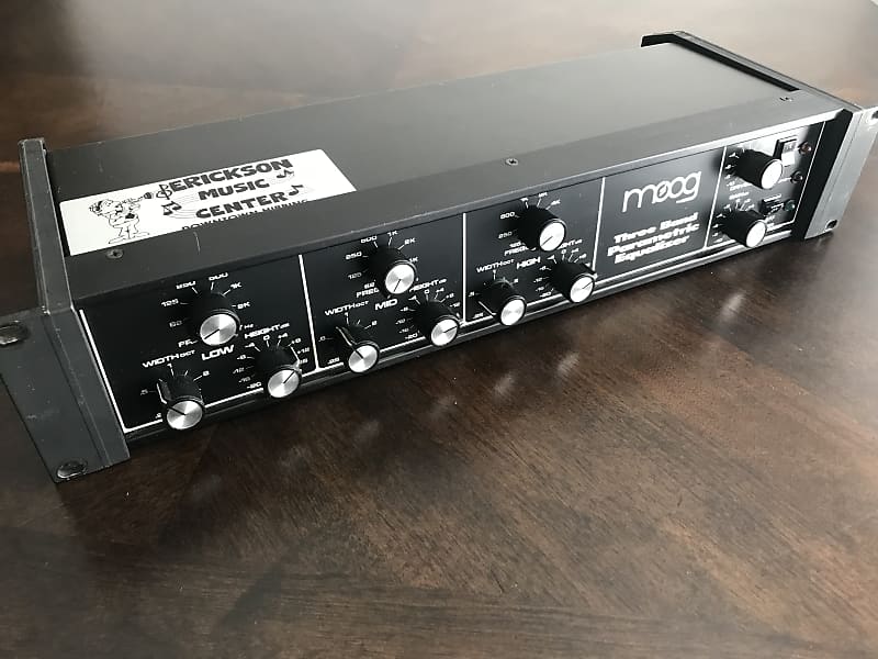 Moog MKPE 3 Band Parametric Equalizer