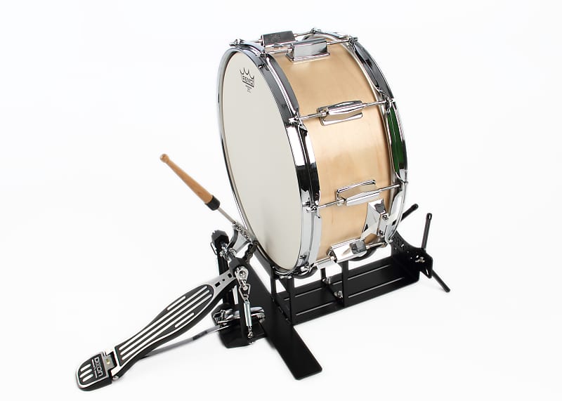 Foot operated store drum kit